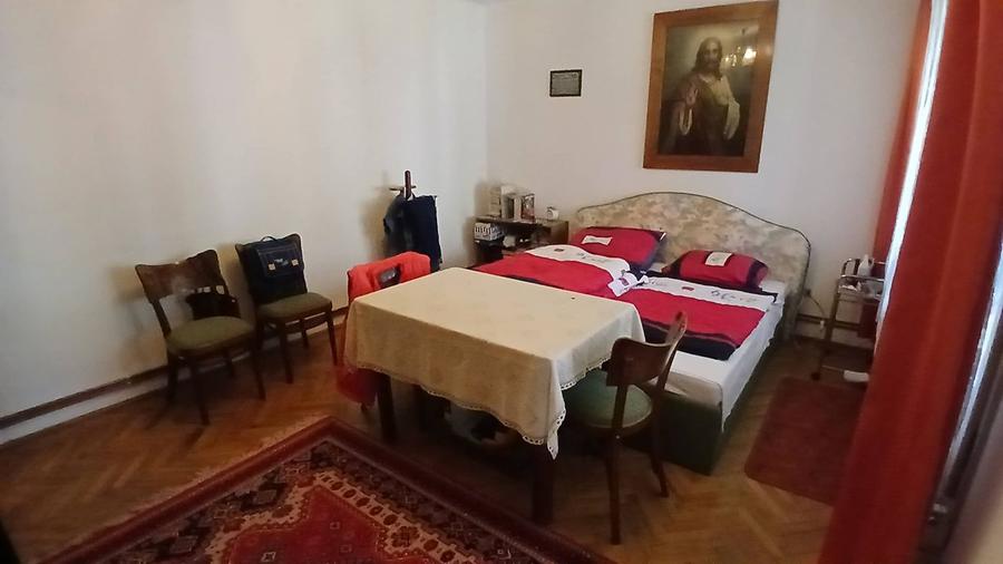 Casă individuală cu 3 camere cu Garaj în Sud-Est