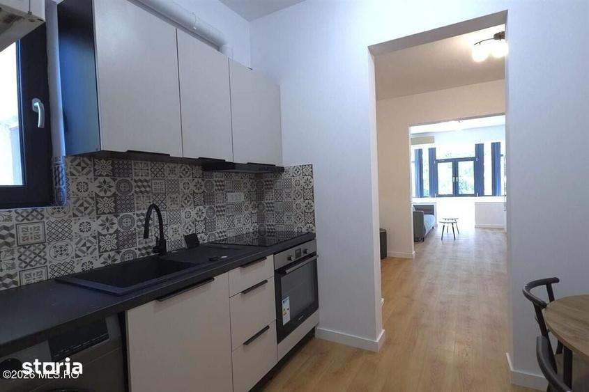 Apartament cu 5 camere în Central