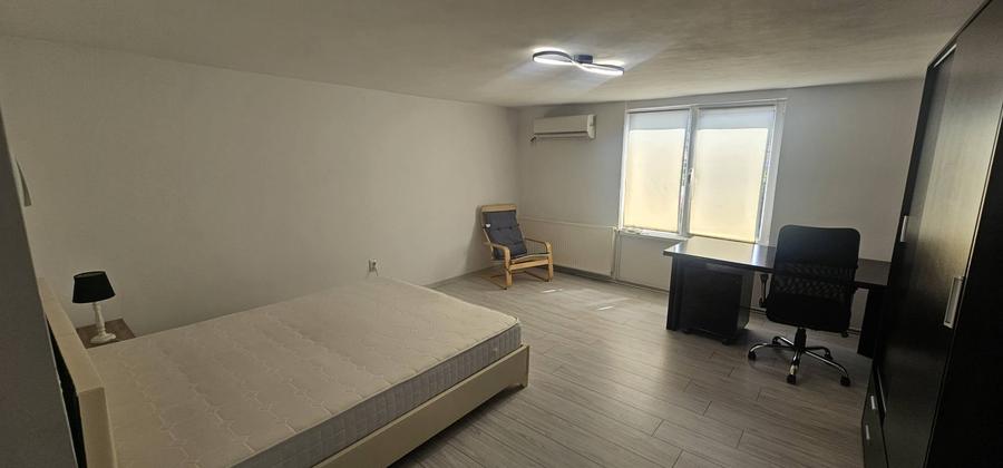 Apartament cu 3 camere în Mărăști