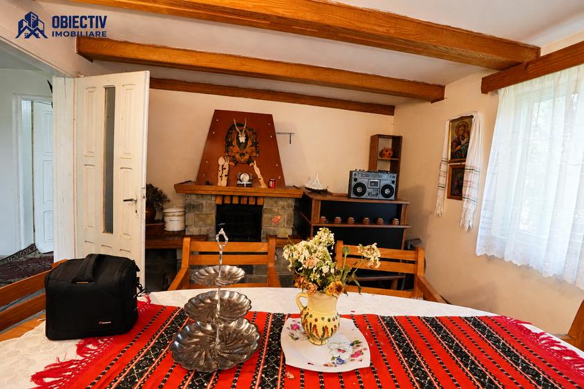 Casă individuală cu 4 camere cu Teren 1477 Mp în Tarcău