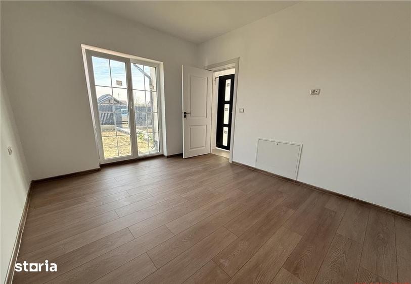 Casă cu 3 camere cu Teren 350 Mp în Hemeiuș