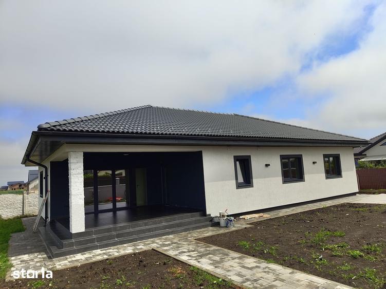 Casă cu 5 camere cu Teren 600 Mp în Exterior Vest