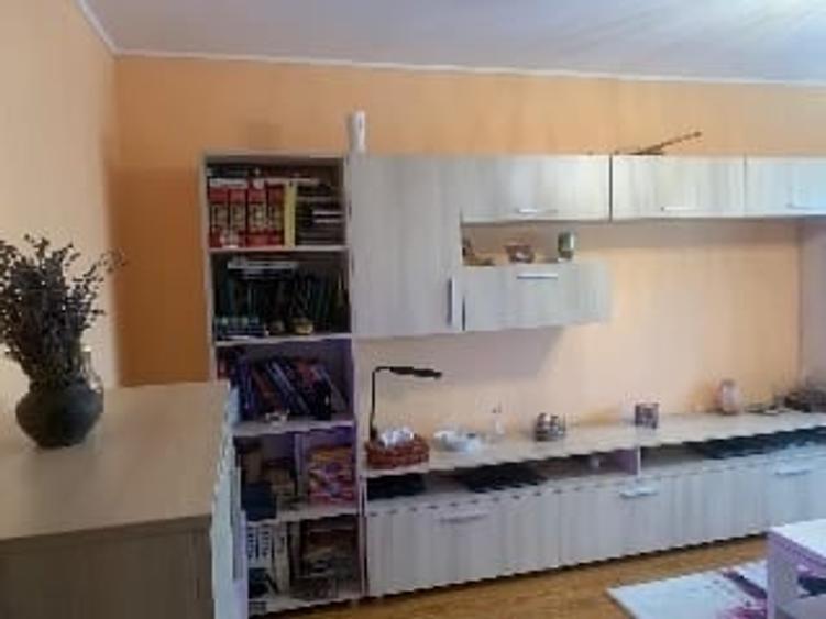 Apartament 2 camere decomandat - Km. 4-5 - 93.000€ negociabil (cod E6) - 2