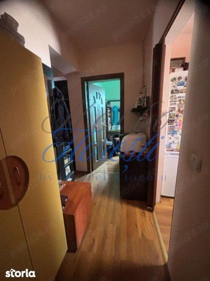Apartament cu 2 camere, mobilat în Bulgaria