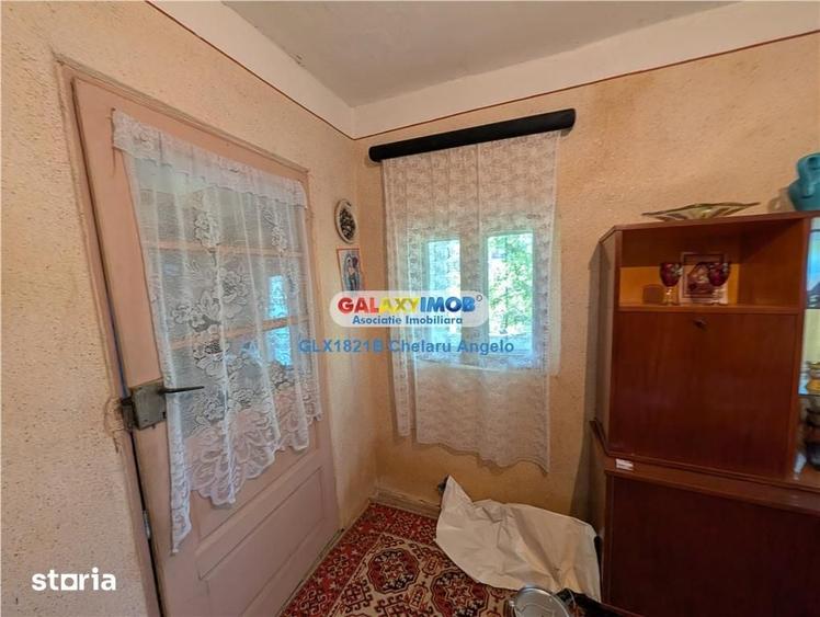 Casă cu 3 camere cu Teren 3000 Mp în Gruiu