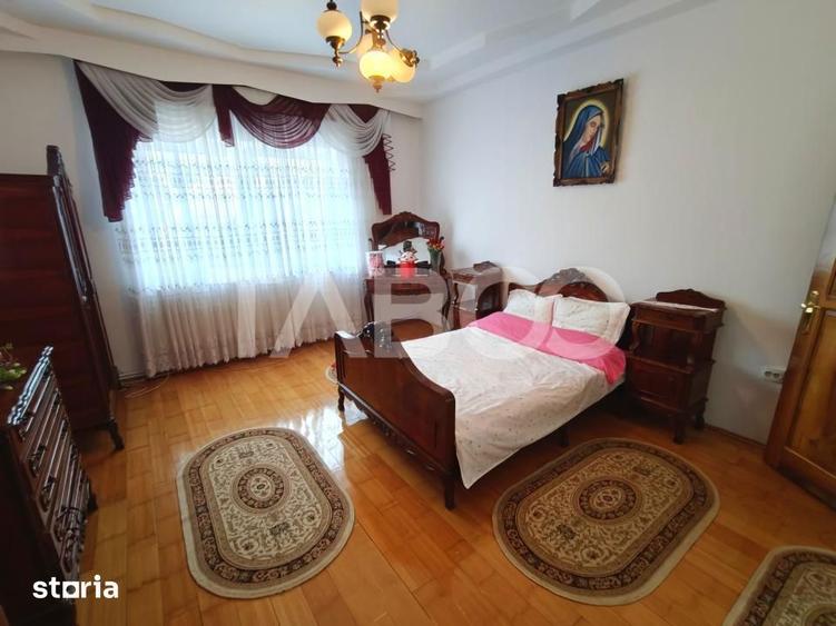 Casă cu 4 camere cu Teren 228 Mp în Turnișor