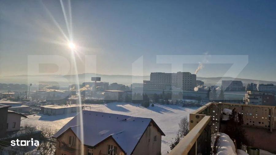 Apartament cu 3 camere decomandat în Andrei Mureșanu