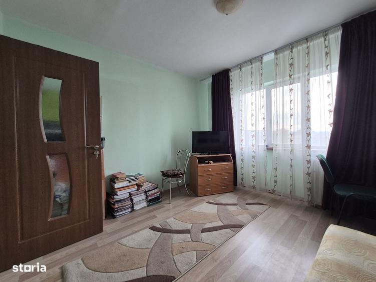 Apartament cu 3 camere decomandat în Alecu Russo