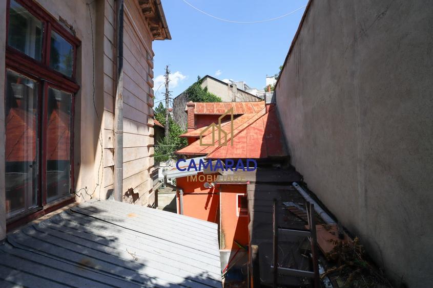 Apartament cu 4 camere decomandat, mobilat în Universitate