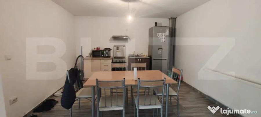 Casă cu 5 camere cu Teren 420 Mp în Central
