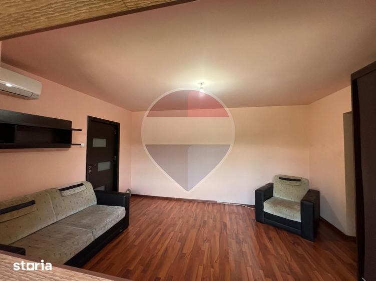 Vanzare apartament 2 camere, CF1, semidecomandat, zona Nord, etaj 3 - 7