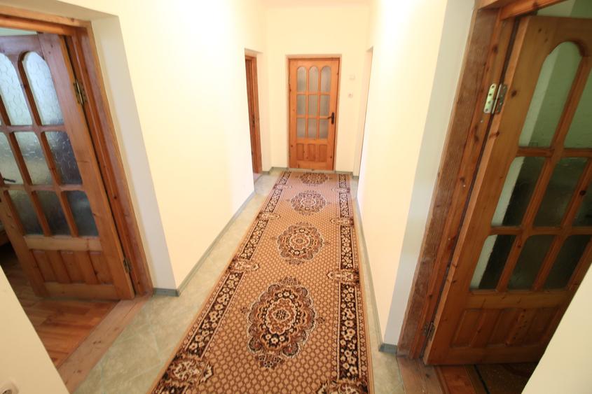 Casă individuală cu 3 camere cu Teren 1000 Mp în Vânători
