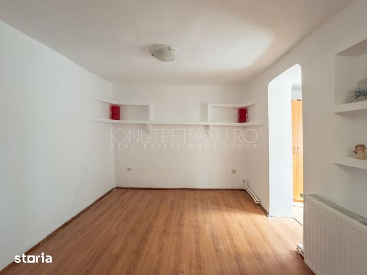 Casă cu 3 camere cu Teren 95 Mp în Industriilor