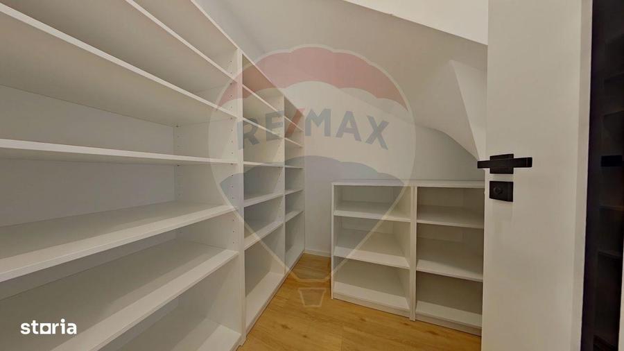 Apartament cu 4 camere, mobilat în Andrei Mureșanu