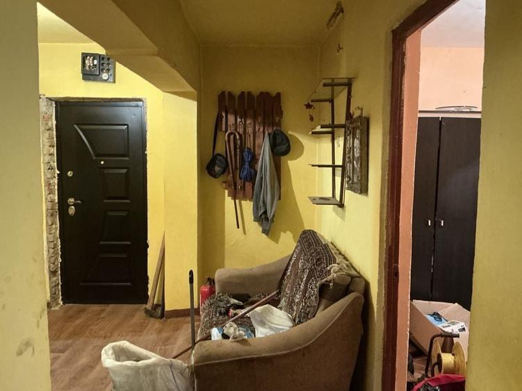 Apartament cu 3 camere în Orșova