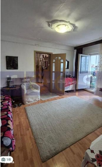 Apartament cu 4 camere semidecomandat în Crângași