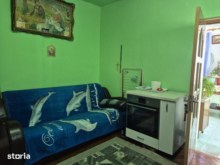 Casă cu Teren 100 Mp în Firiza