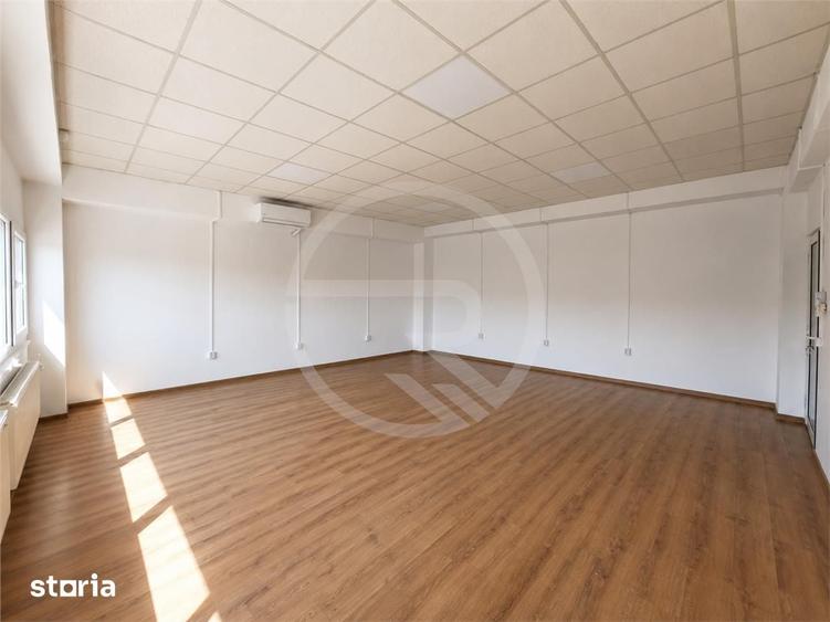 Spațiu comercial, de 130 mp, în Baciu