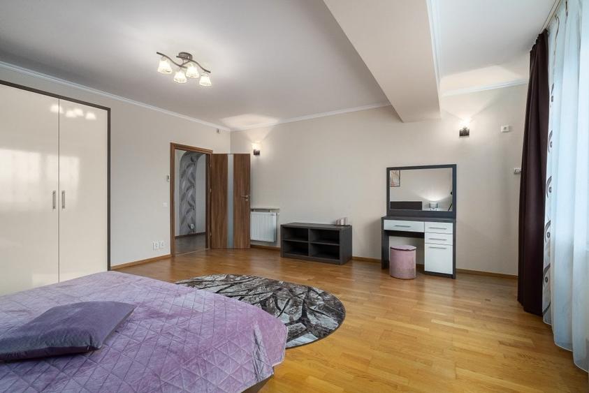 Apartament cu 3 camere decomandat, mobilat în Dorobanți