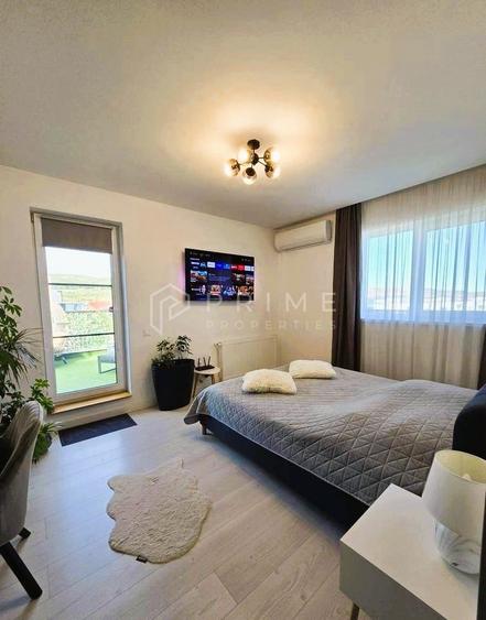 Apartament cu 4 camere decomandat, mobilat în Unirii
