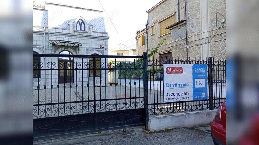 Casă cu Teren 978 Mp în Central