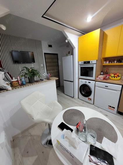 Apartament cu 2 camere semidecomandat în Gemenii