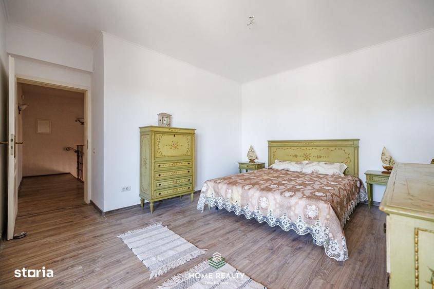 Casă cu 4 camere în Săcălaz