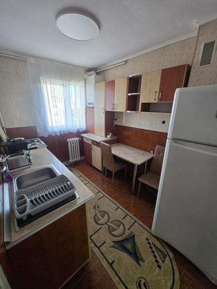 Apartament cu 2 camere semidecomandat în Vest