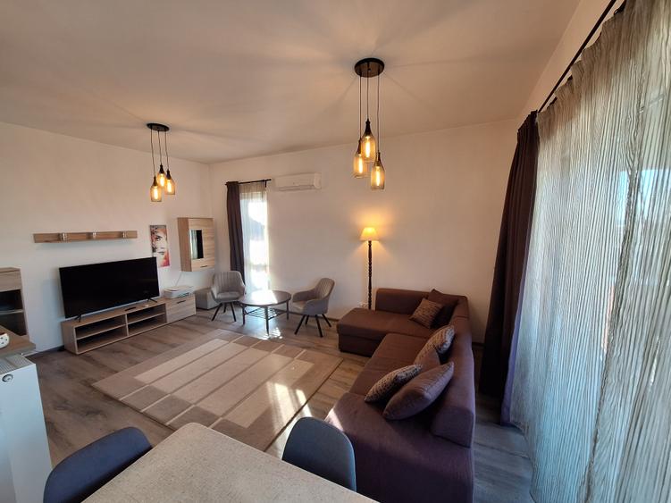 Apartament cu 2 camere decomandat, mobilat în Aradului