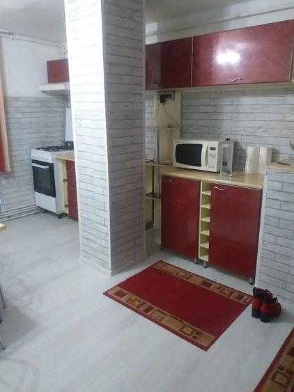 inchiriez apartament 2 camere Alfa - 1