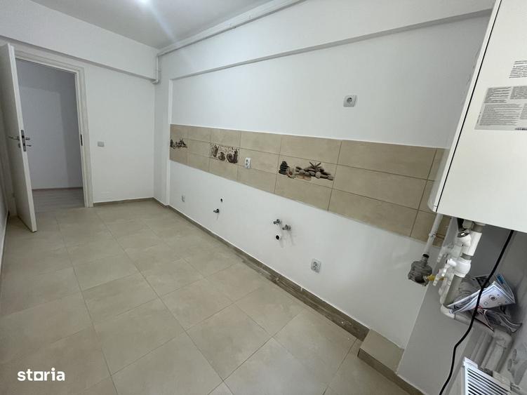 Apartament cu 2 camere decomandat în Central — fotografia 1