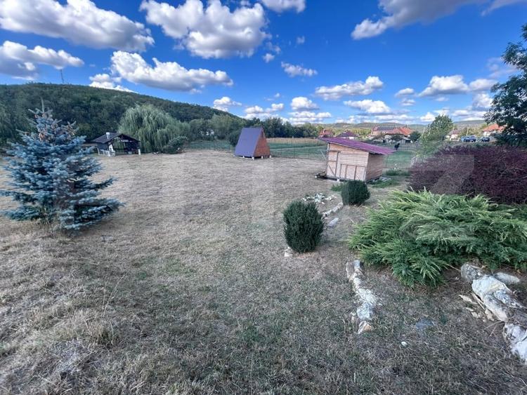Teren agricol de 3805 mp, în Exterior Nord