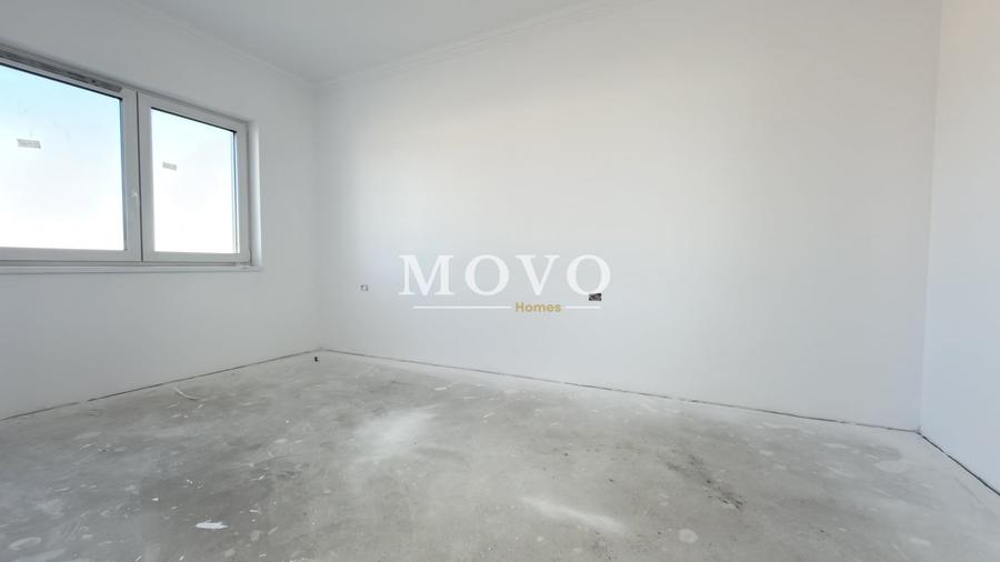 Duplex cu 3 camere cu Canalizare în Moșnița Nouă