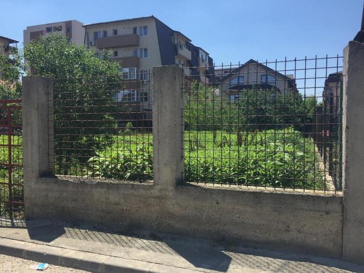 Teren intravilan de 556 mp, în Rahova