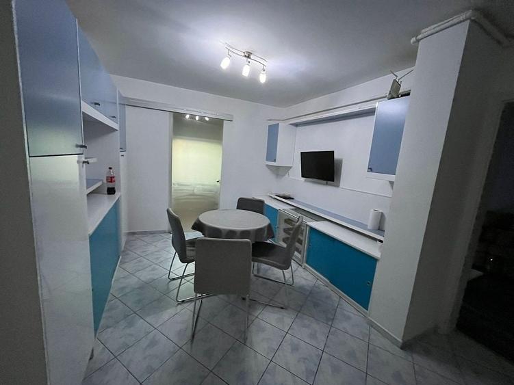 Apartament cu 2 camere decomandat în Basarabia