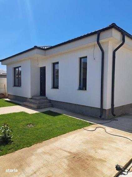 Casă cu 3 camere în Vârteju