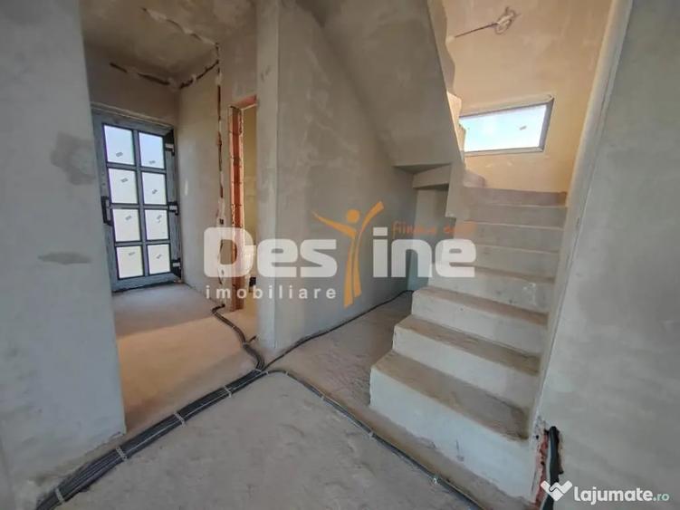 Casă cu 3 camere cu Teren 500 Mp în Lunca Cetățuii