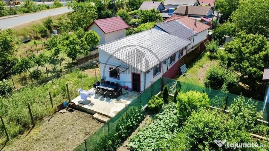 Casă cu 3 camere cu Teren 300 Mp în Central