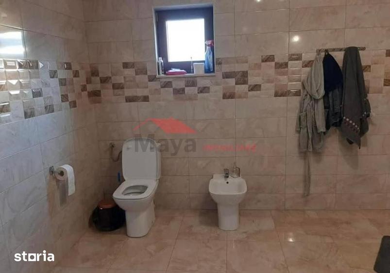 Casă cu 5 camere cu Teren 500 Mp în Unirea