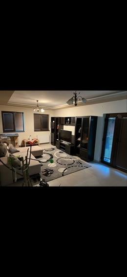 Casă cu 4 camere cu Teren 500 Mp în Săcălaz