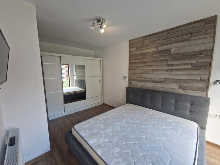 Apartament cu 2 camere semidecomandat în Bună Ziua