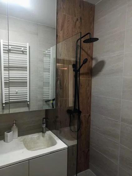 Apartament cu 2 camere semidecomandat, mobilat în Grozăvești