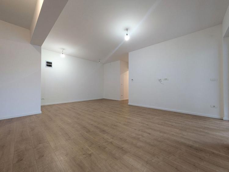 Apartament cu 3 camere, mobilat în Aradului — fotografia 3