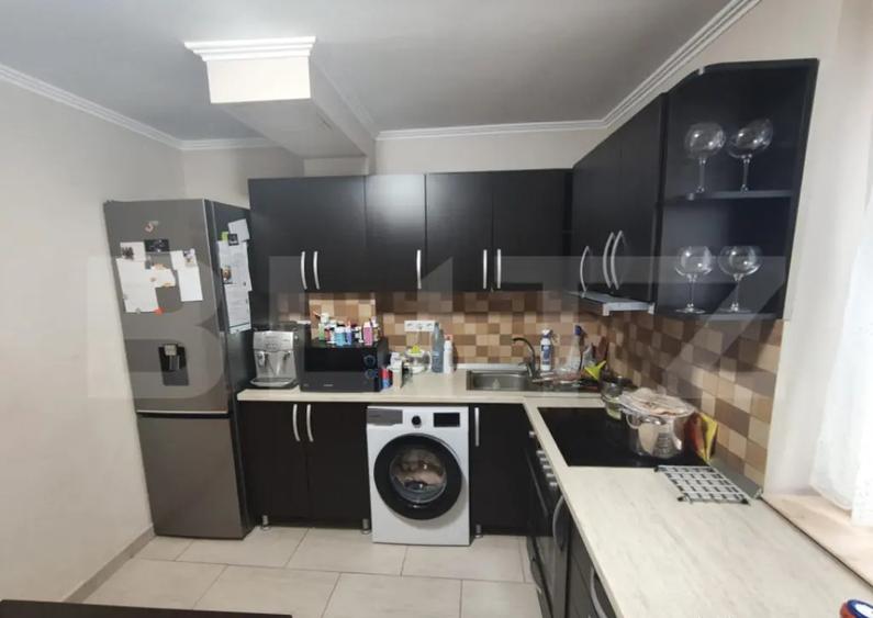 Apartament cu 4 camere decomandat în Decebal