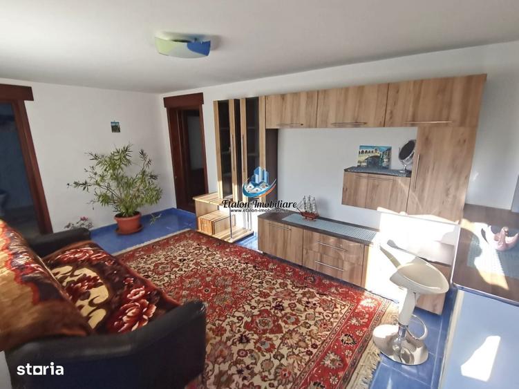 Casă cu 4 camere în Sărata