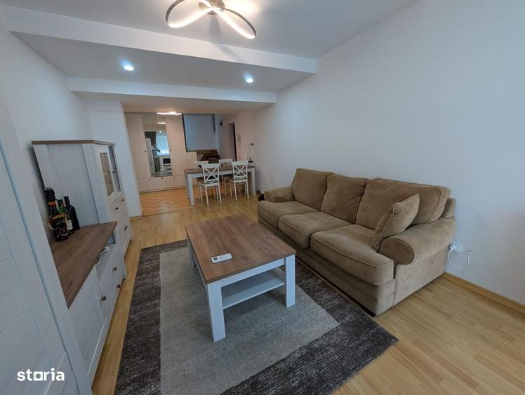 Apartament cu 2 camere în Victoriei