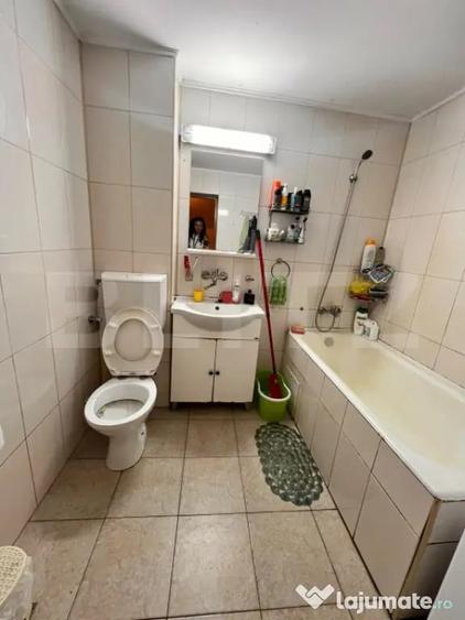 Casă cu 3 camere cu Teren 1500 Mp în Central
