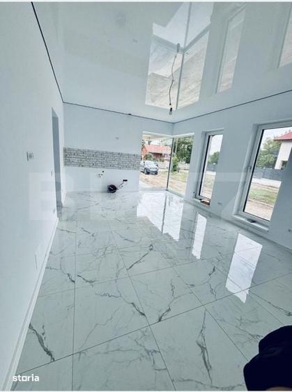 Casă cu 3 camere cu Teren 304 Mp în Holboca