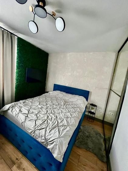 Apartament cu 2 camere semidecomandat în Florești