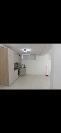 Apartament cu 2 camere semidecomandat în Viilor